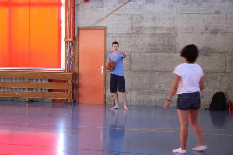 Village Camps International Summer Camp Leysin, Switzerland 2025-08-09 https://www.villagecamps.com/journals_admin/images/708-43-sports (11).jpg